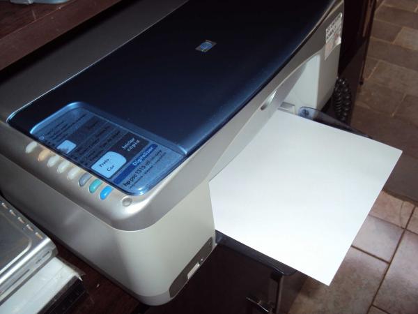 Hp 1315 не берет бумагу